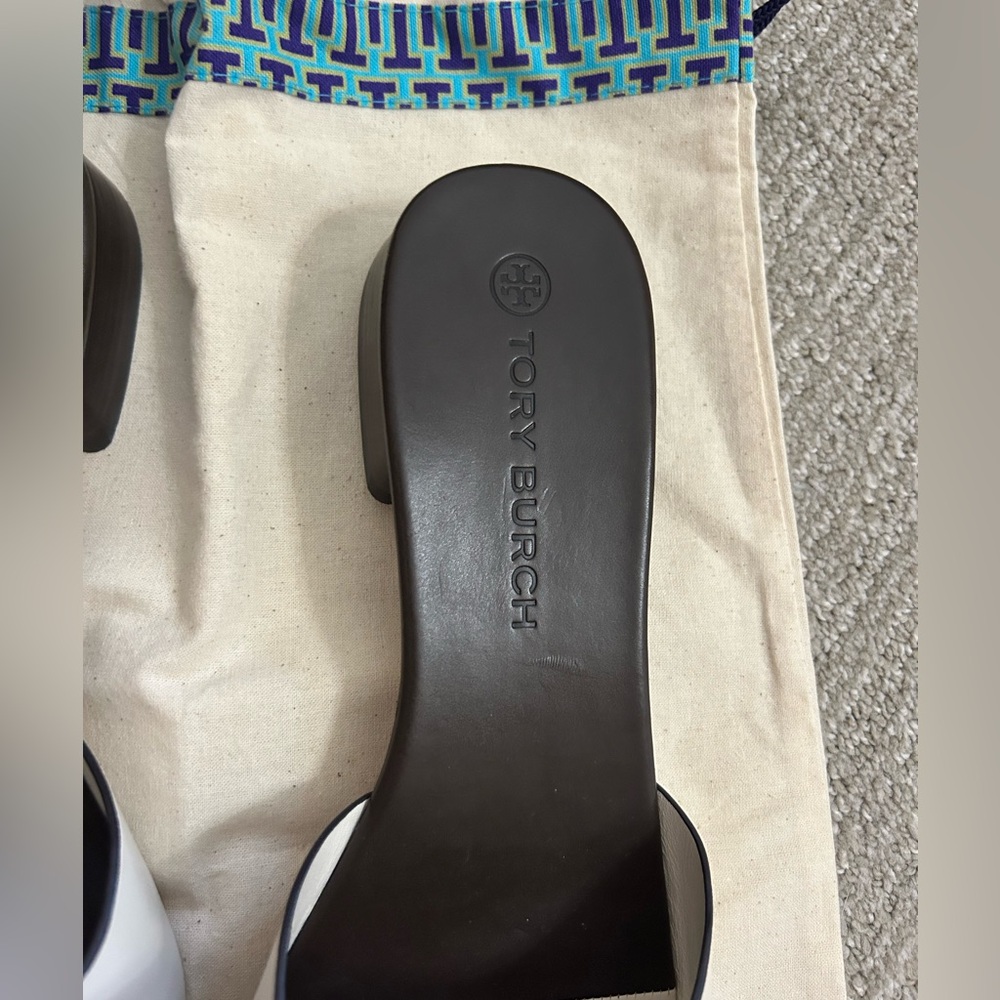 Tory Burch Bombe Miller Slide in sz. 11 White and Dark Brown - Picture 10 of 13